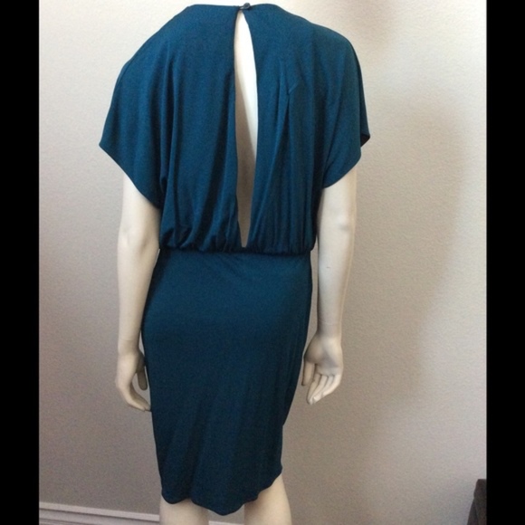 Haute Hippie Twisted Front Open Back Deep V Dress - Picture 2 of 5